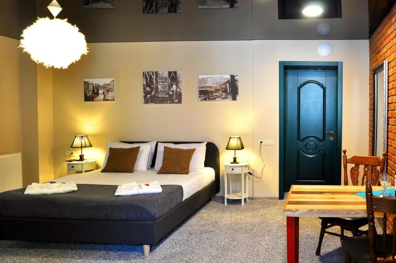 Art Hotel Claude Monet Τυφλίδα Εξωτερικό φωτογραφία