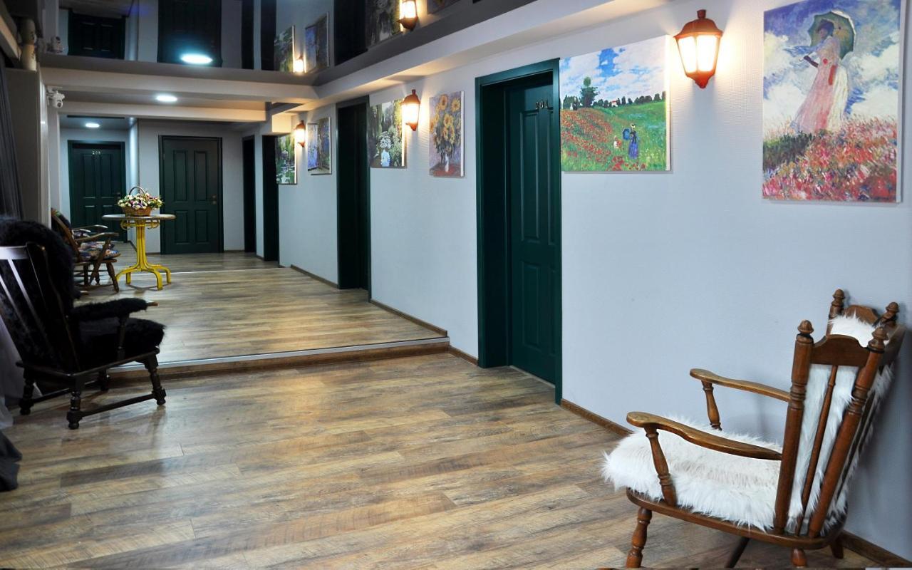 Art Hotel Claude Monet Τυφλίδα Εξωτερικό φωτογραφία