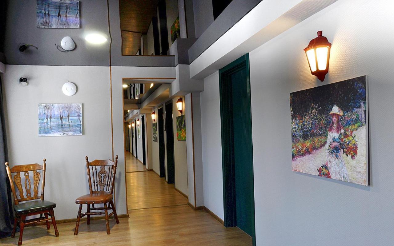 Art Hotel Claude Monet Τυφλίδα Εξωτερικό φωτογραφία